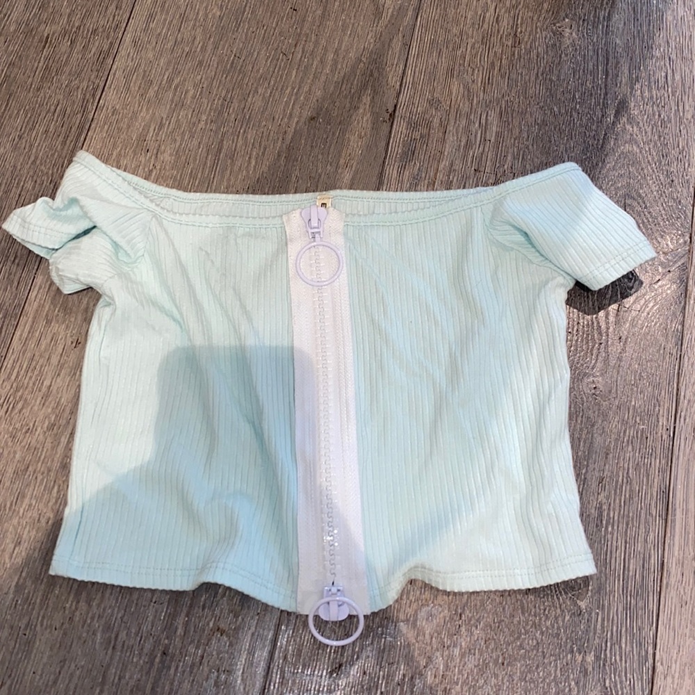 LF crop top